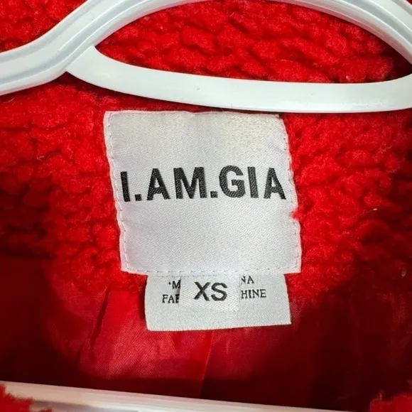 ❄️ I.AM.GIA Pixie Zip-Front Sherpa Coat