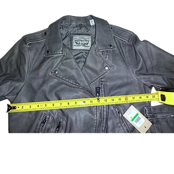 $180 Levi's Water Repellent Moto Jacket Large Gray Faux Leather Belted Big Zips