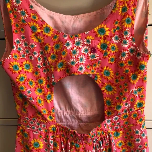 Ara Pink Sunflower Fit and Flare Cut-Out Sundress  (Size:S)
