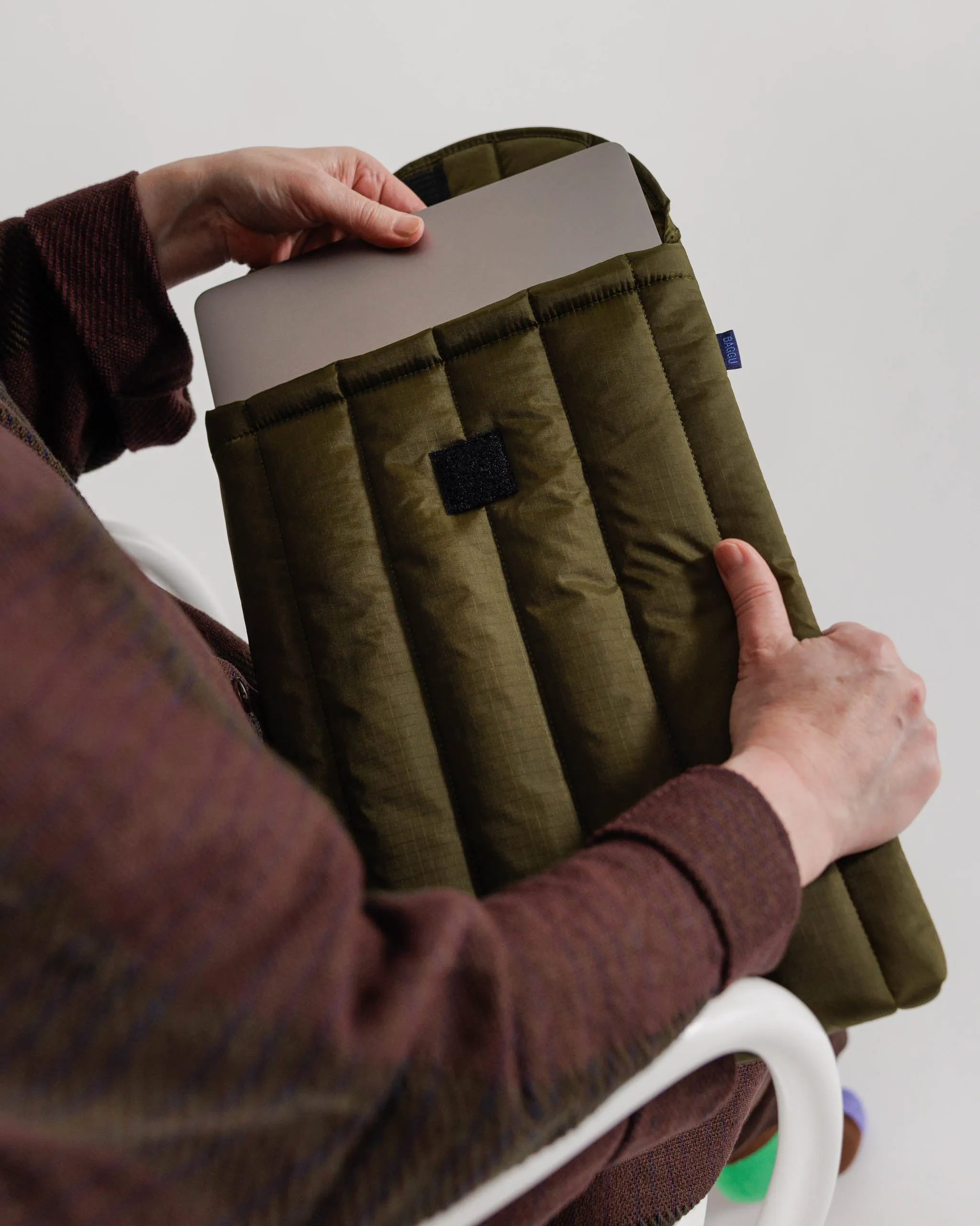 BAGGU Puffy Laptop Sleeve 16" - Tamarind