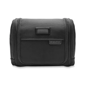 Briggs & RIley Baseline Deluxe Hangable Kit - Black