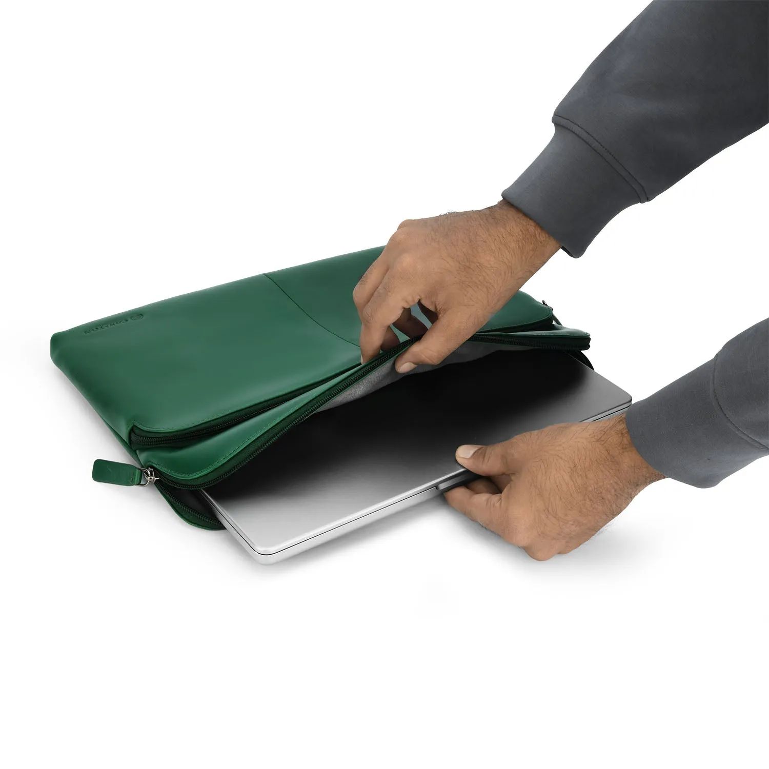 CARLTON LIVERPOLE LEATHER LP SLV 14"