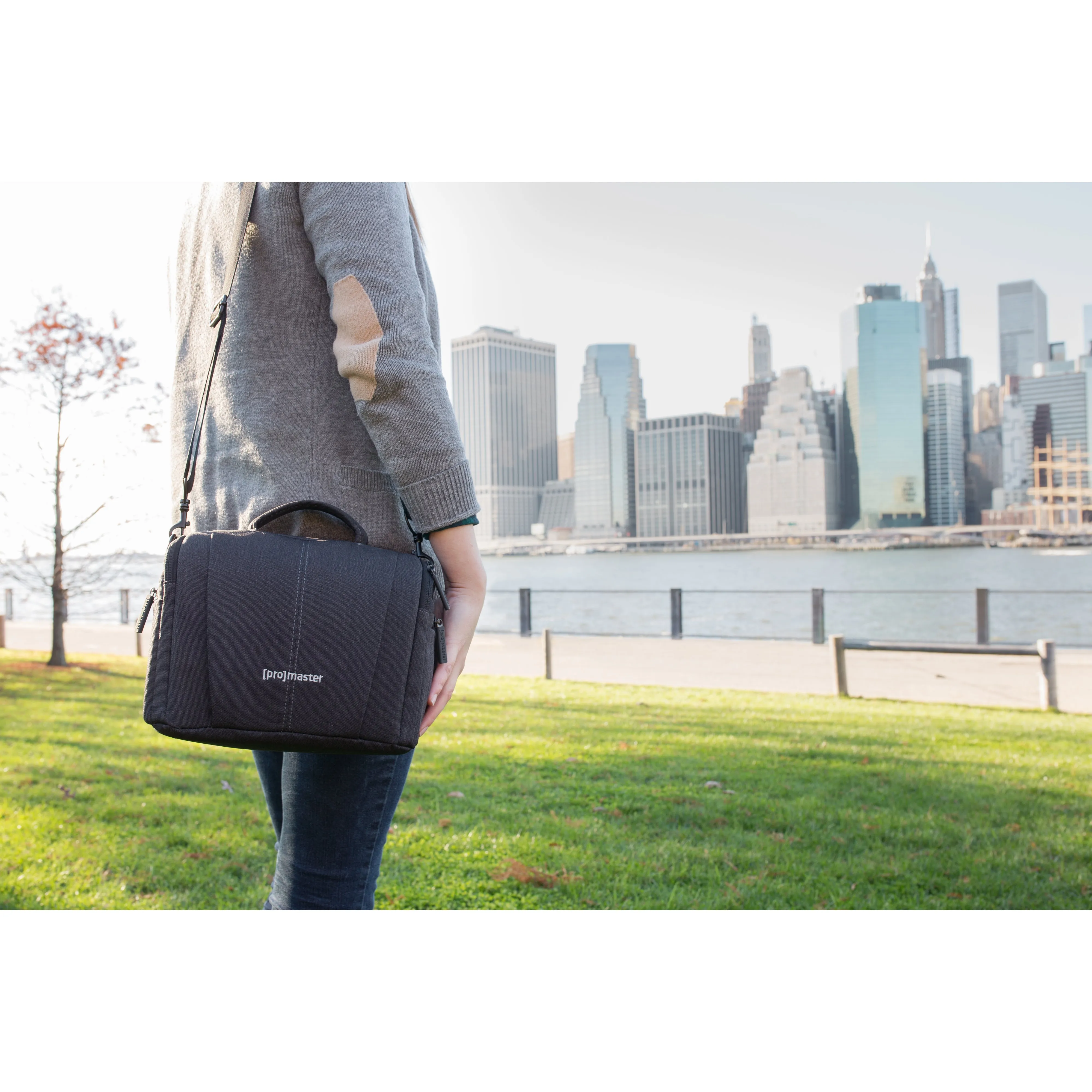 Cityscape 30 Shoulder Bag - Charcoal Grey
