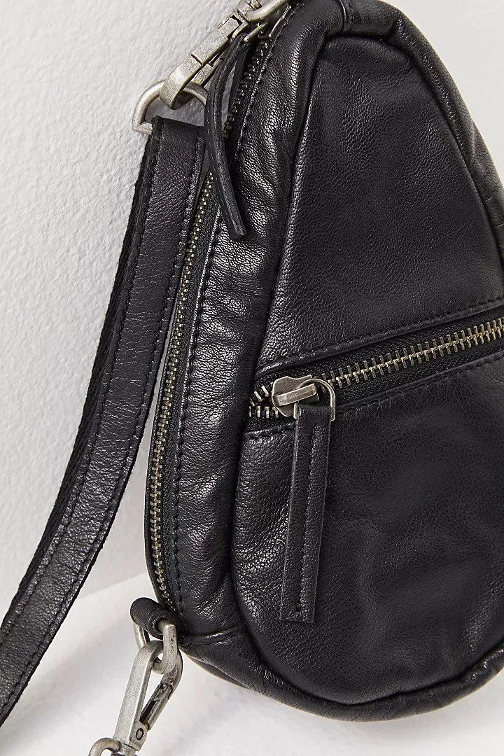 coffee date mini crossbody in black