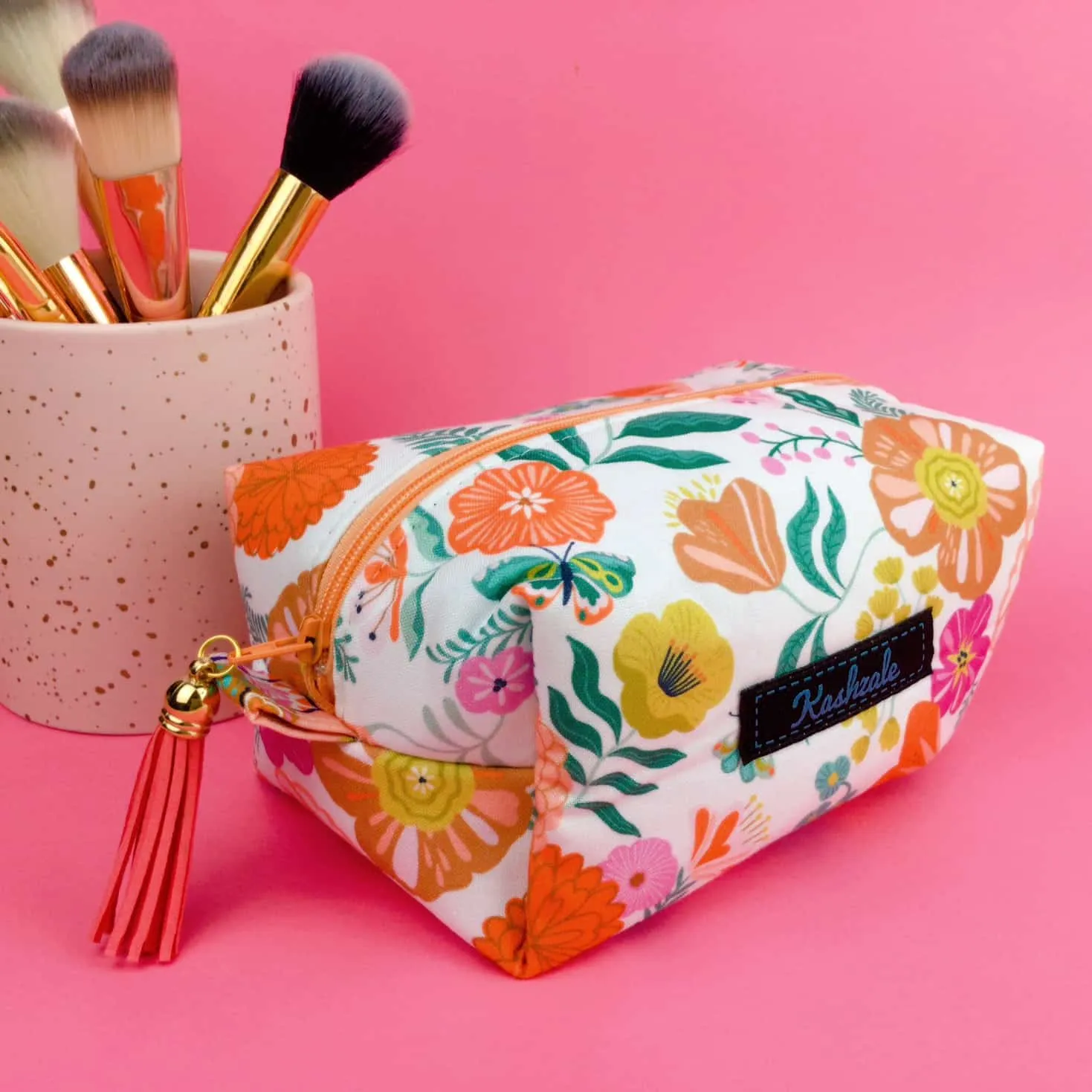 Cream Floral Large Box Cosmetic Bag.