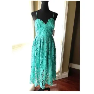 Donna Morgan Spaghetti String Straps Lacy Dress NWT siz 2