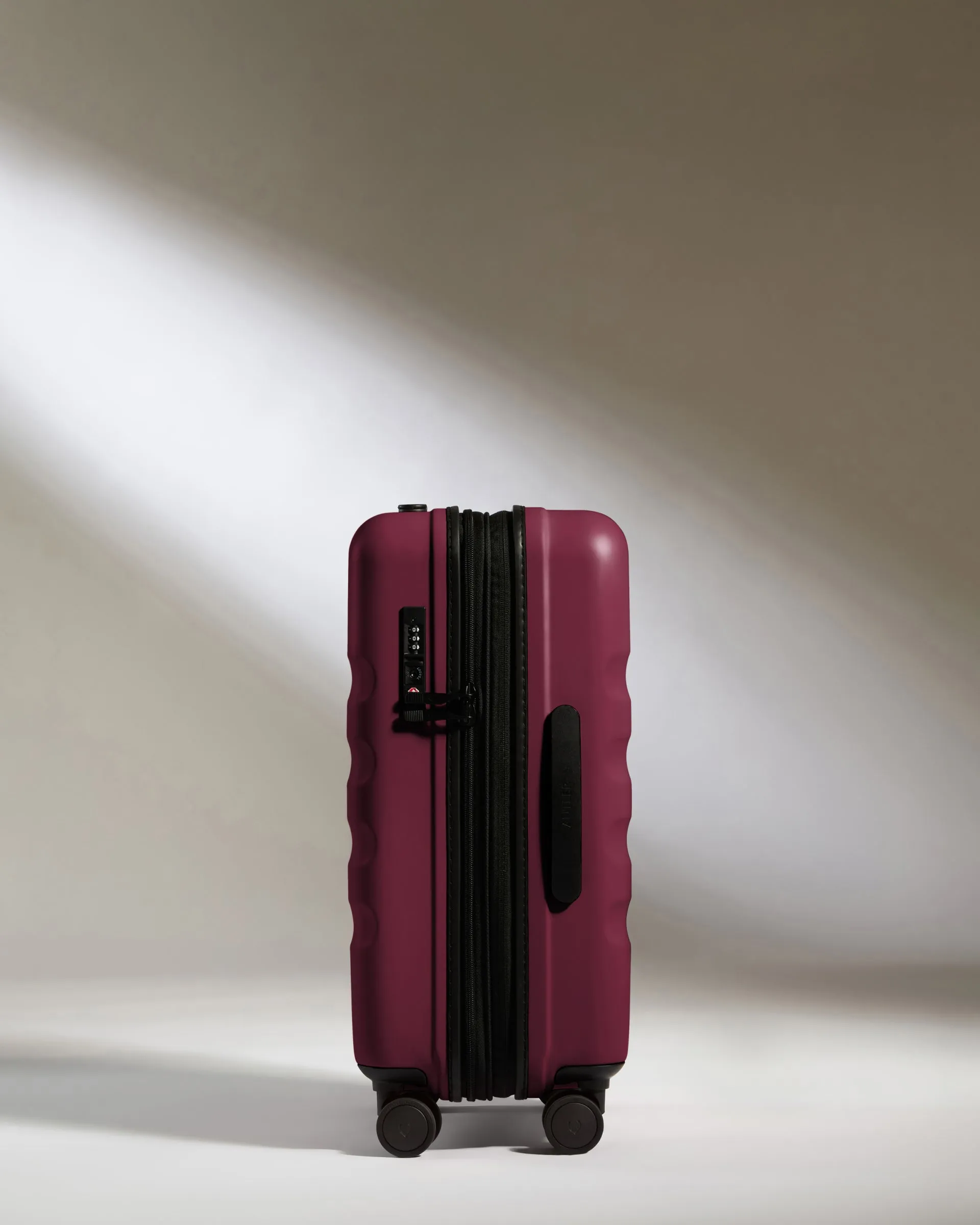 Expandable Carry-on Luggage in Heather Purple - Icon Stripe