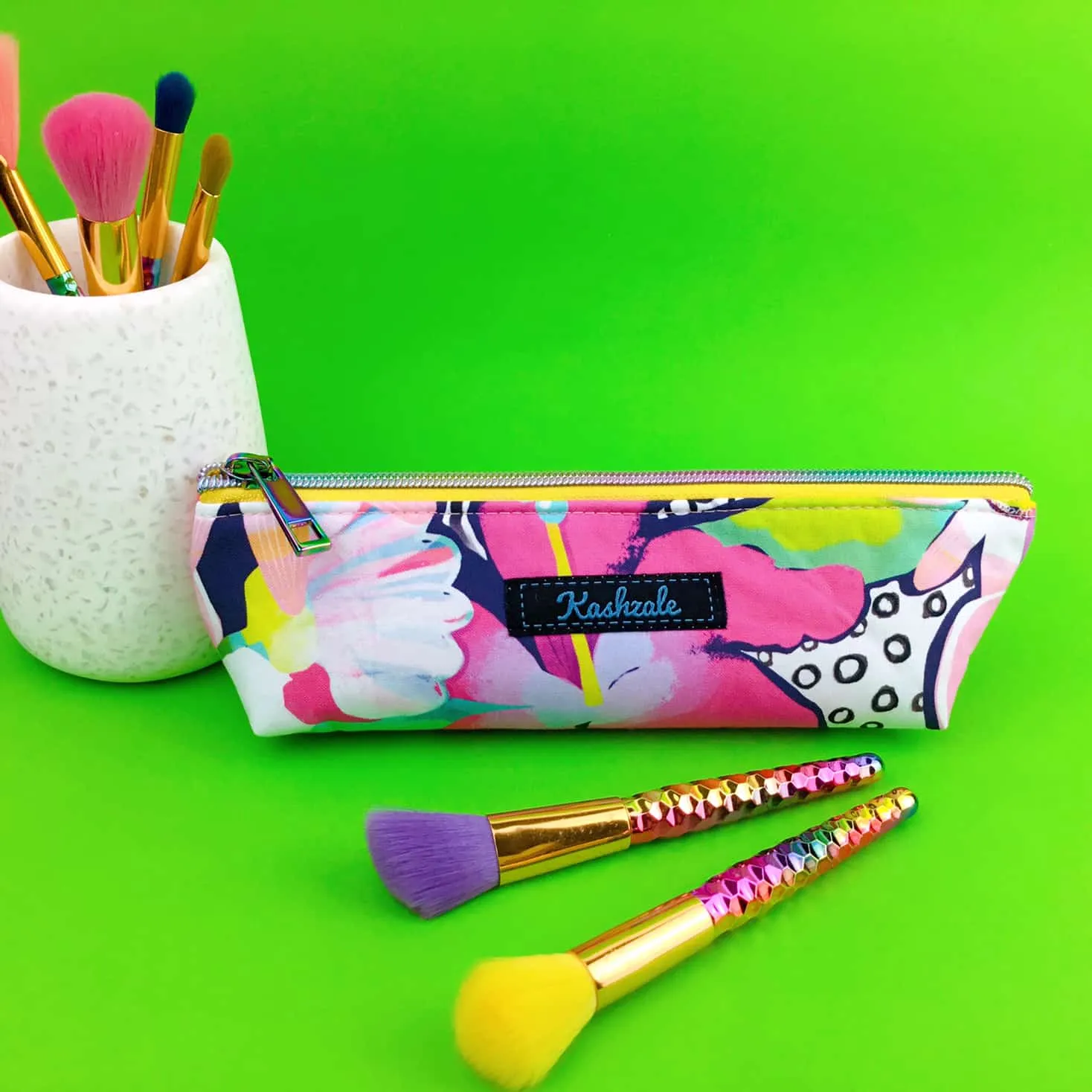 Glorious Garden Makeup Brush Bag.