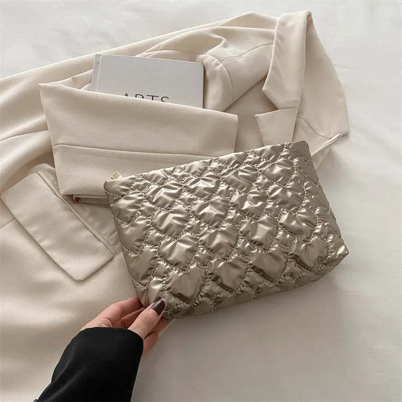Heart-shaped Cosmetic Bag / Love-shaped Cosmetic Bag / Lipstick Clutch / Cute Toiletry and Storage Pouch C-241202-1