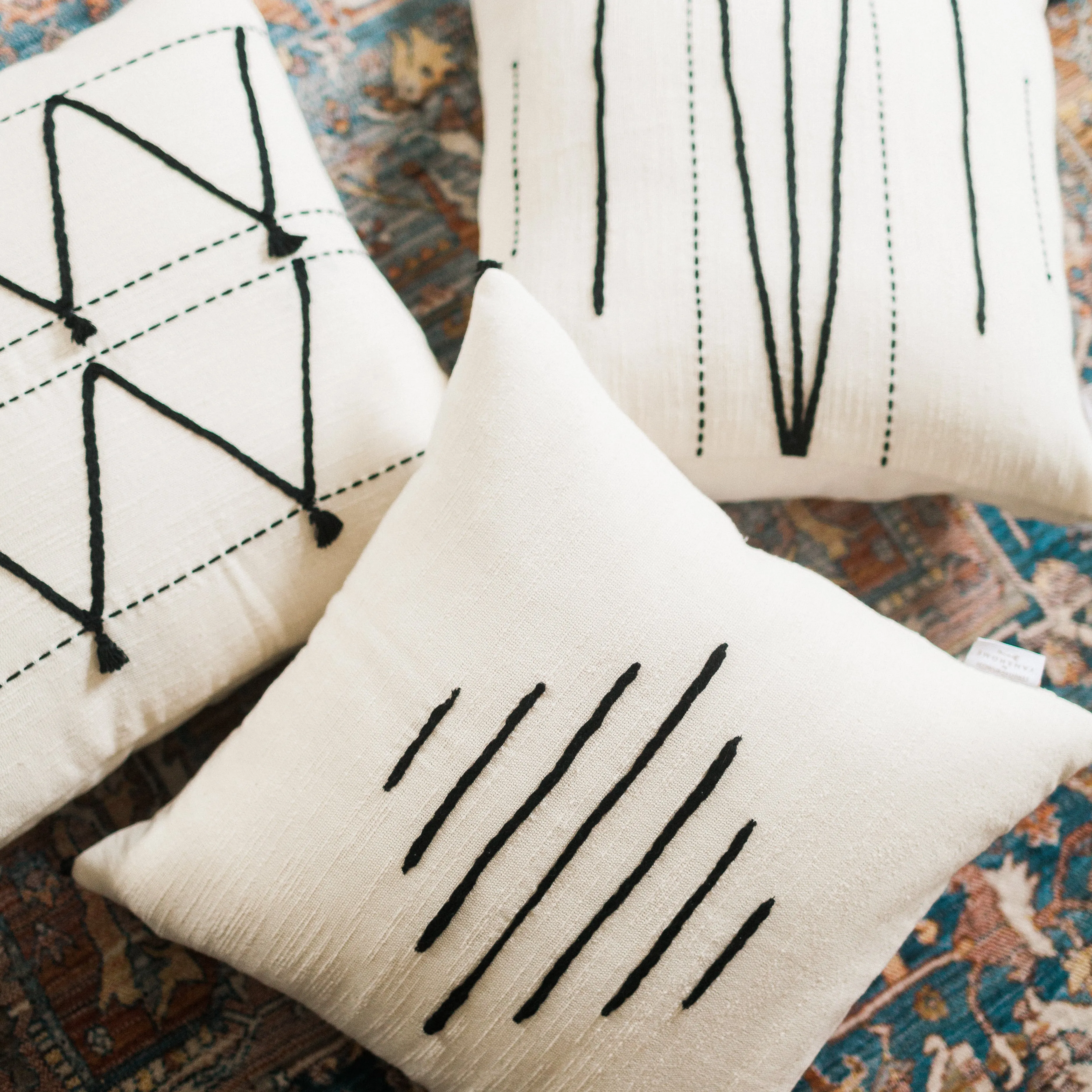 Hela Pillow 18" x 18" with zipper closure