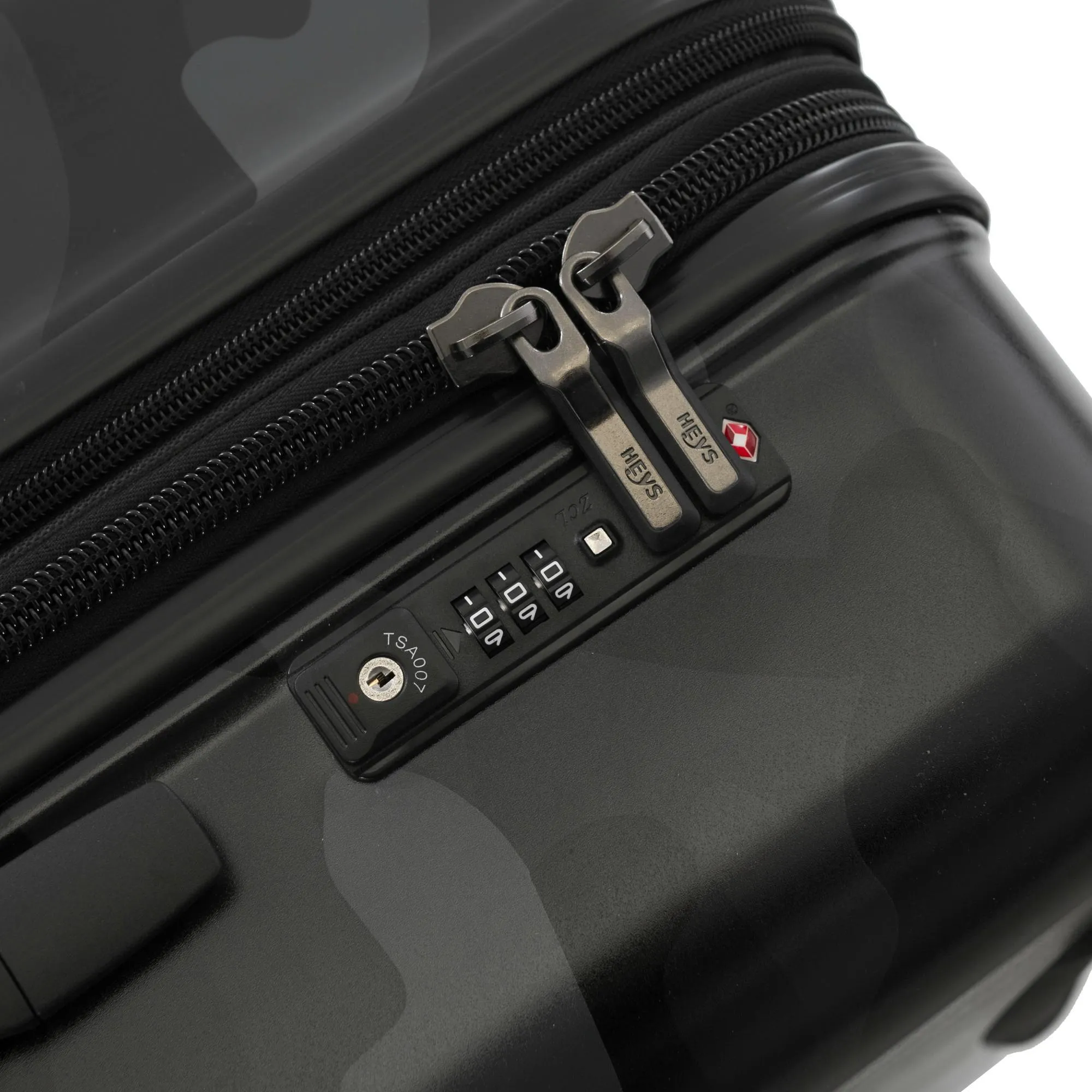 Heys Black Camo 3 Piece Spinner Set