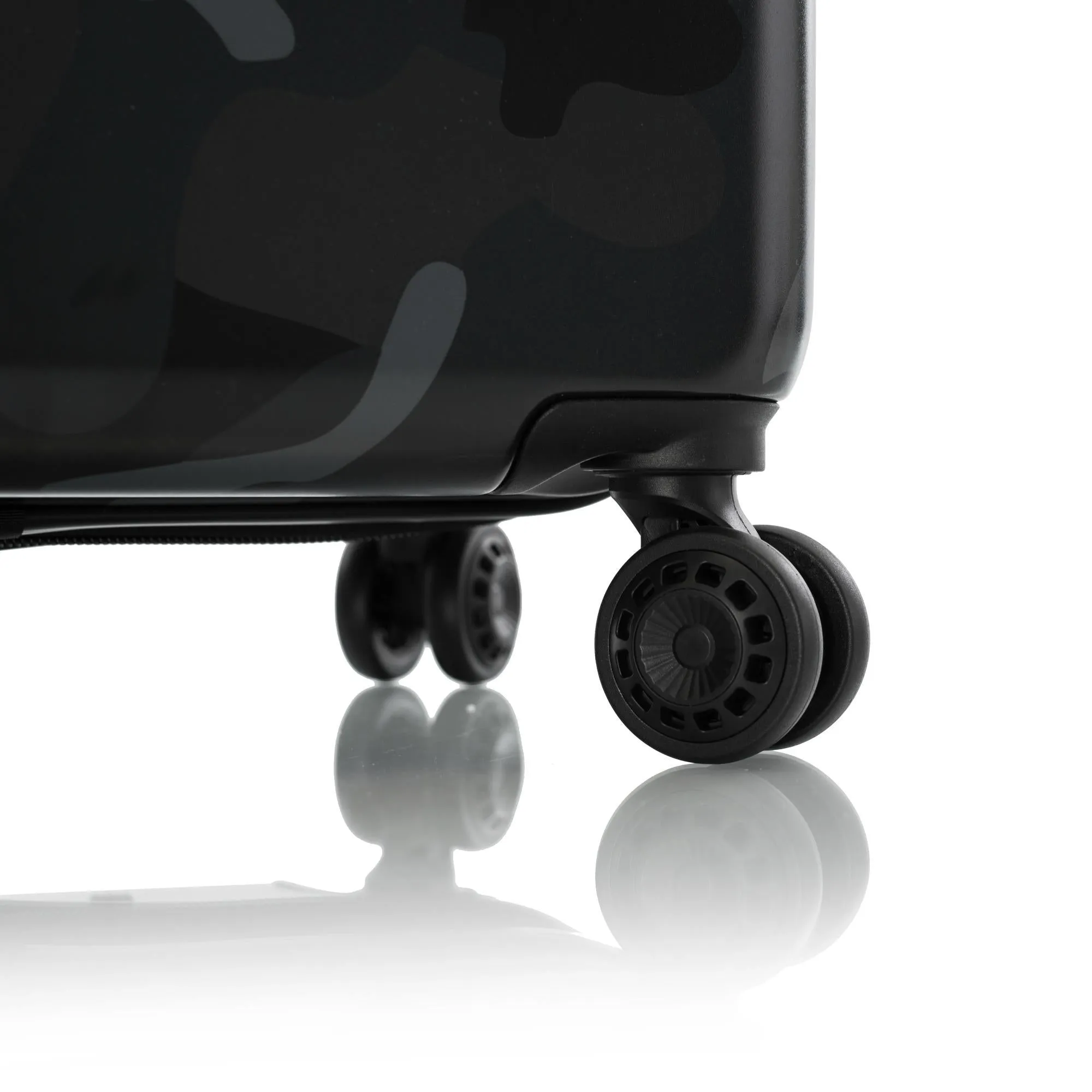Heys Black Camo 3 Piece Spinner Set