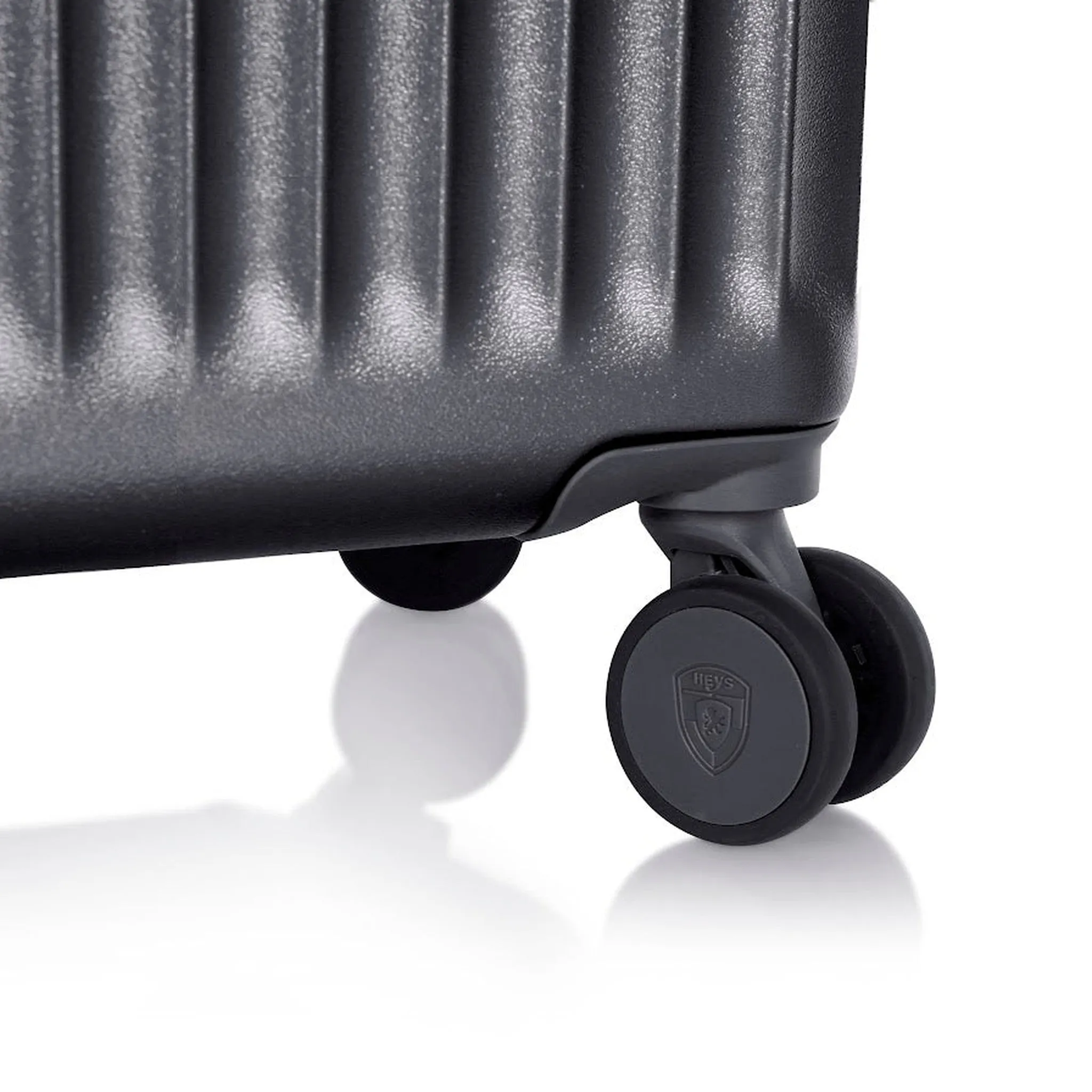 Heys Luxe 3 Piece Spinner Set
