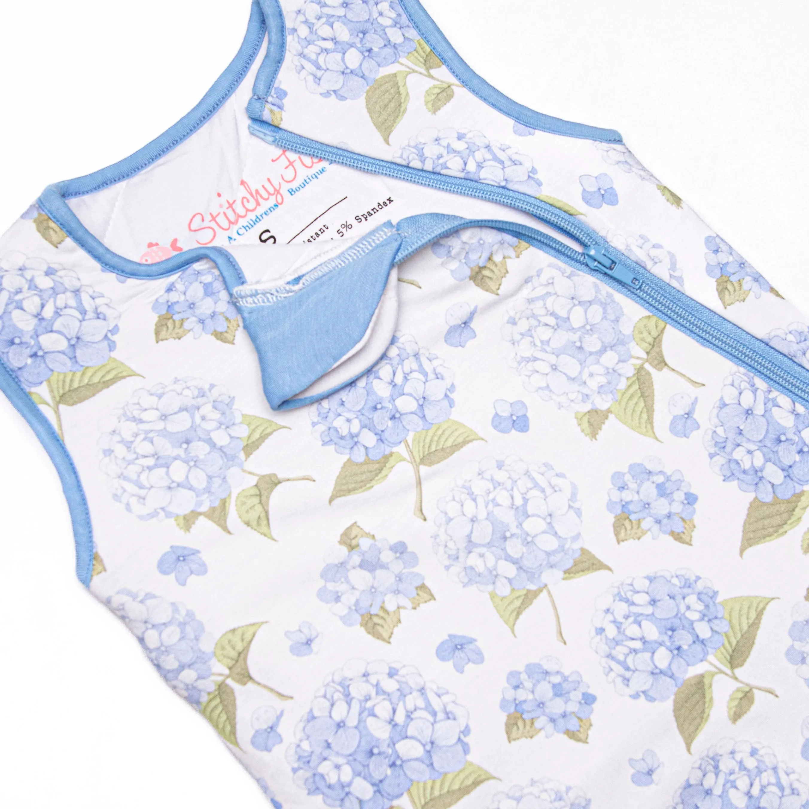 Hydrangea Blooms Bamboo Sleep Bag, Blue