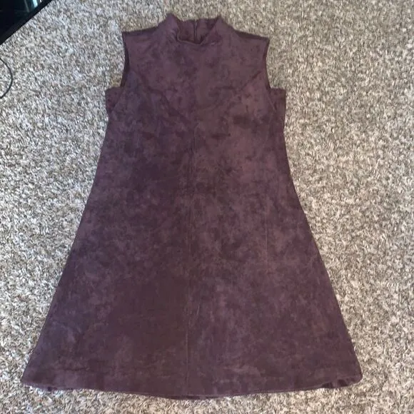 Ivanka Trump plum/purple velvet dress, size 8.