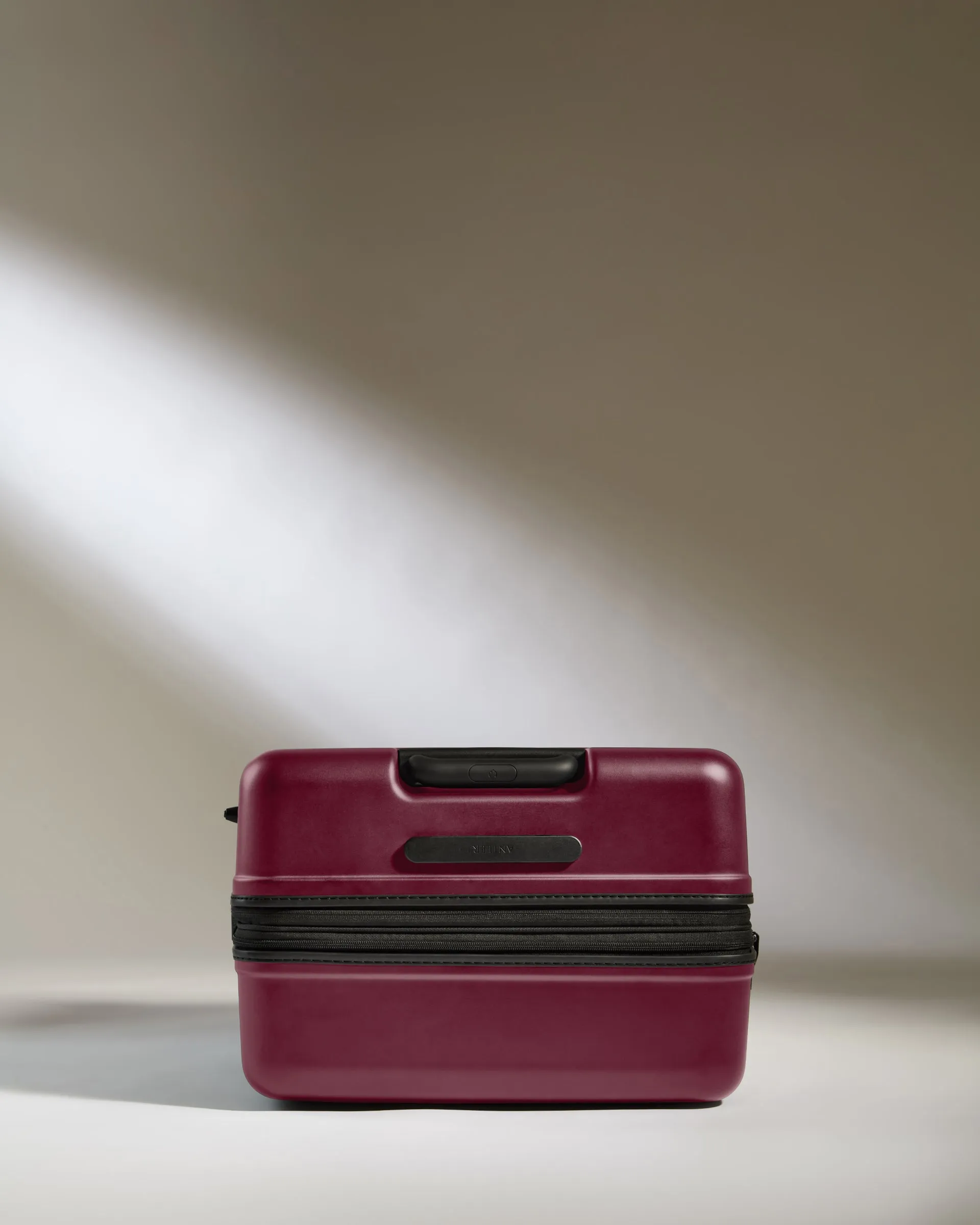 Large Luggage in Heather Purple - Icon Stripe