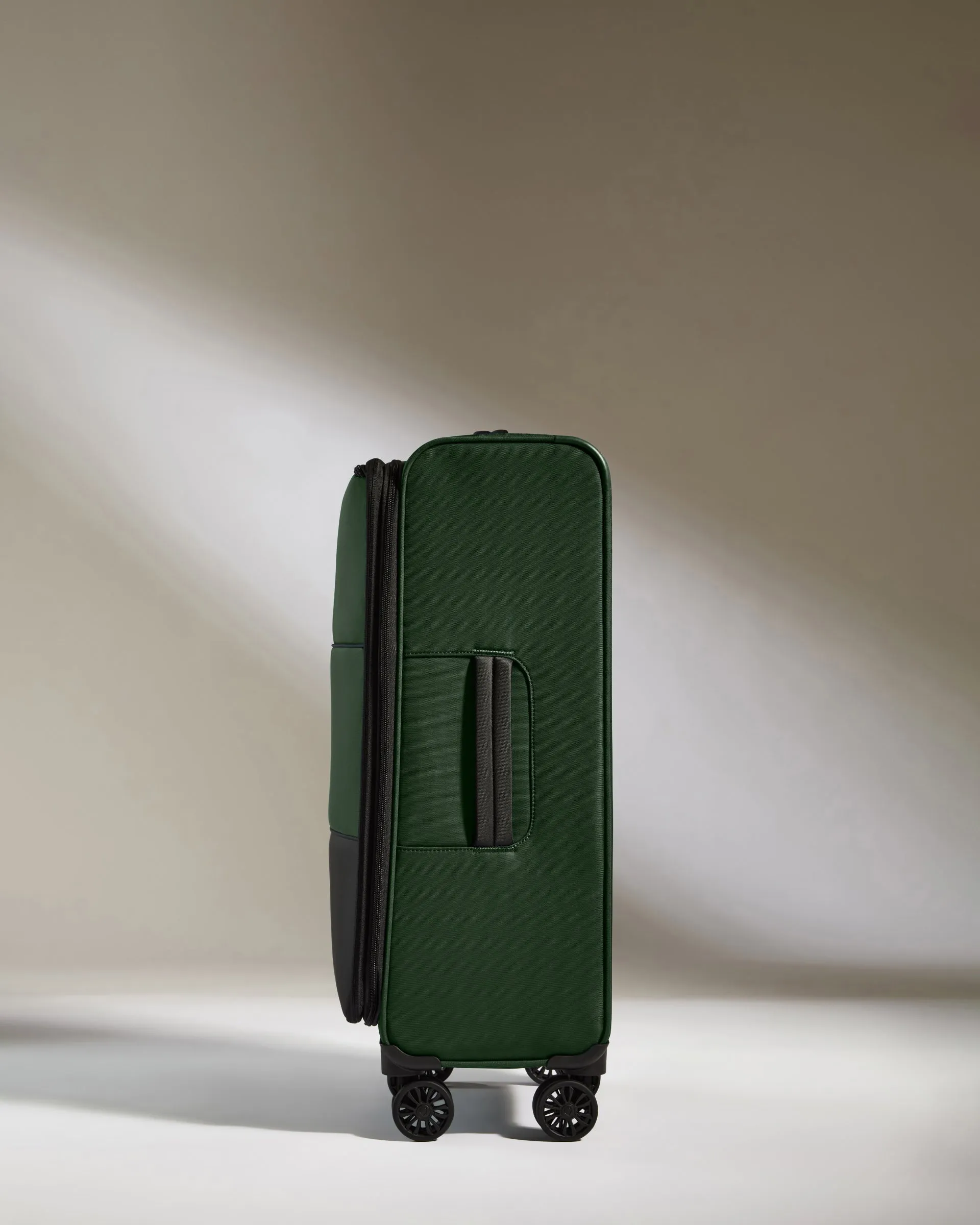 Lightest Medium Luggage in Antler Green - Soft Stripe