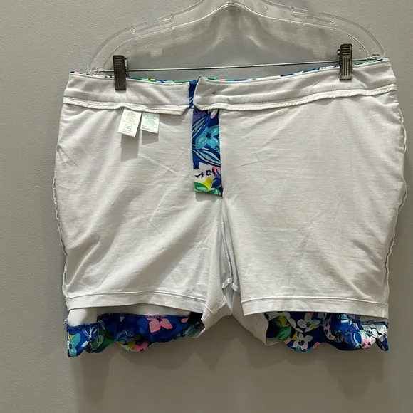 Lilly Pulitzer Skort - size 12