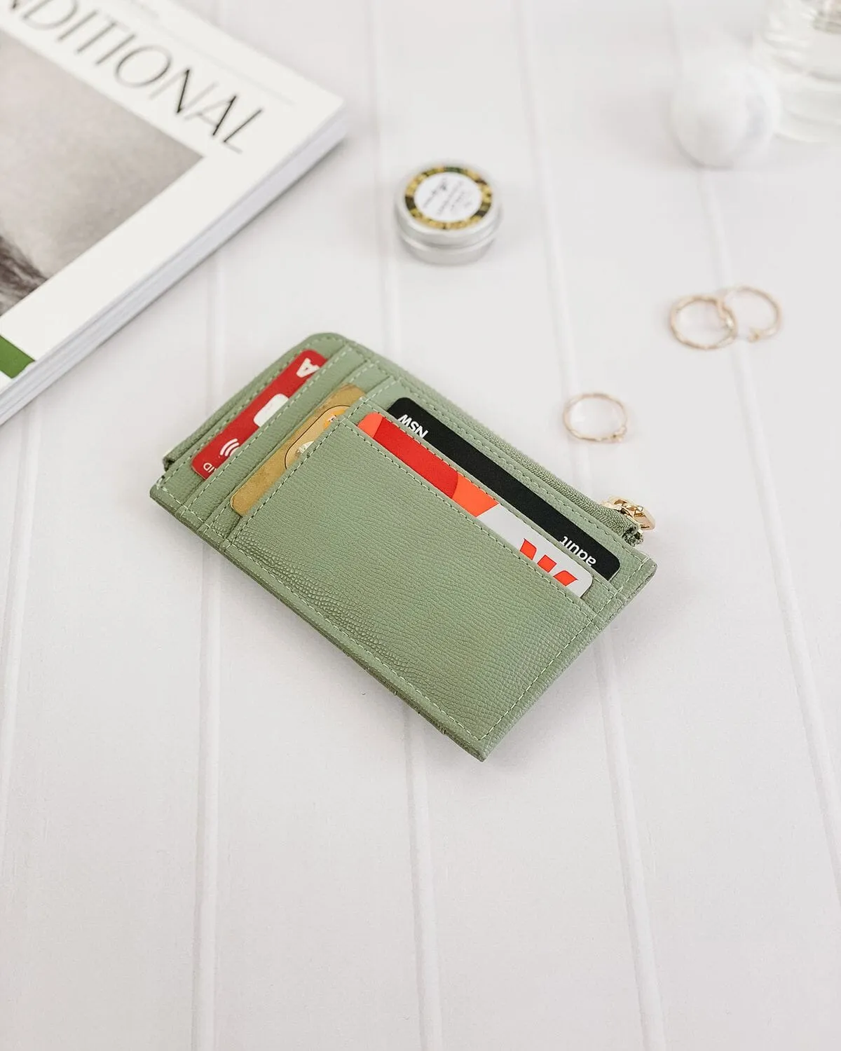 LOUENHIDE Dexter Cardholder - Sage Green