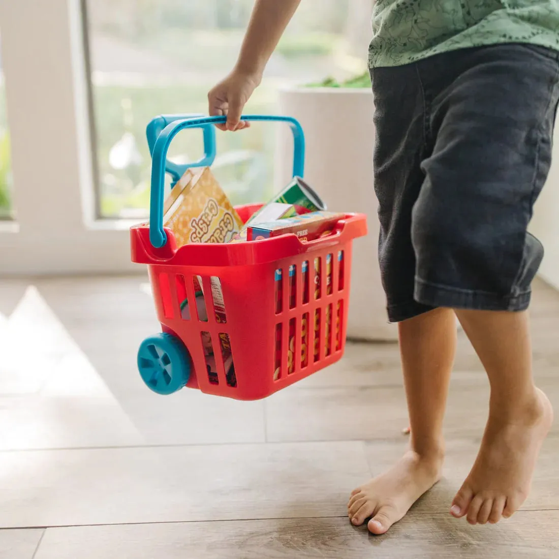Melissa & Doug Fill & Roll Grocery Basket