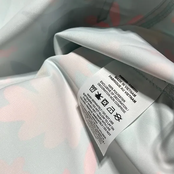 NWT Nike Sportswear Floral Repel Anorak Jacket