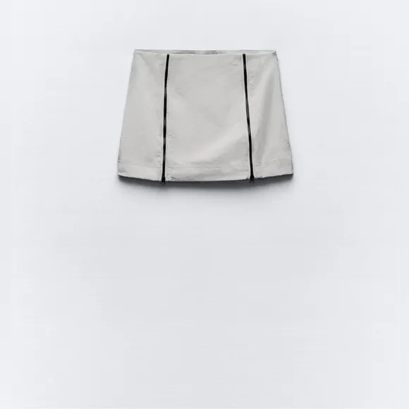 NWT ZARA ZIPPERED NYLON MINI SKIRT