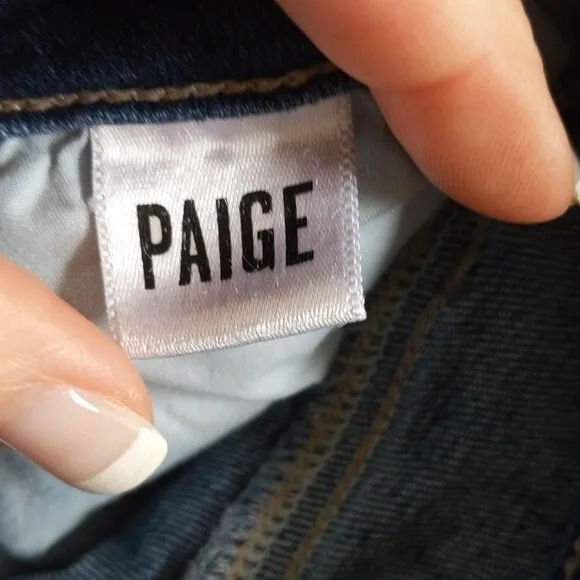 Paige Hoxton Slim Crop, cotton blend, raw frayed hems, mid rise, 29
