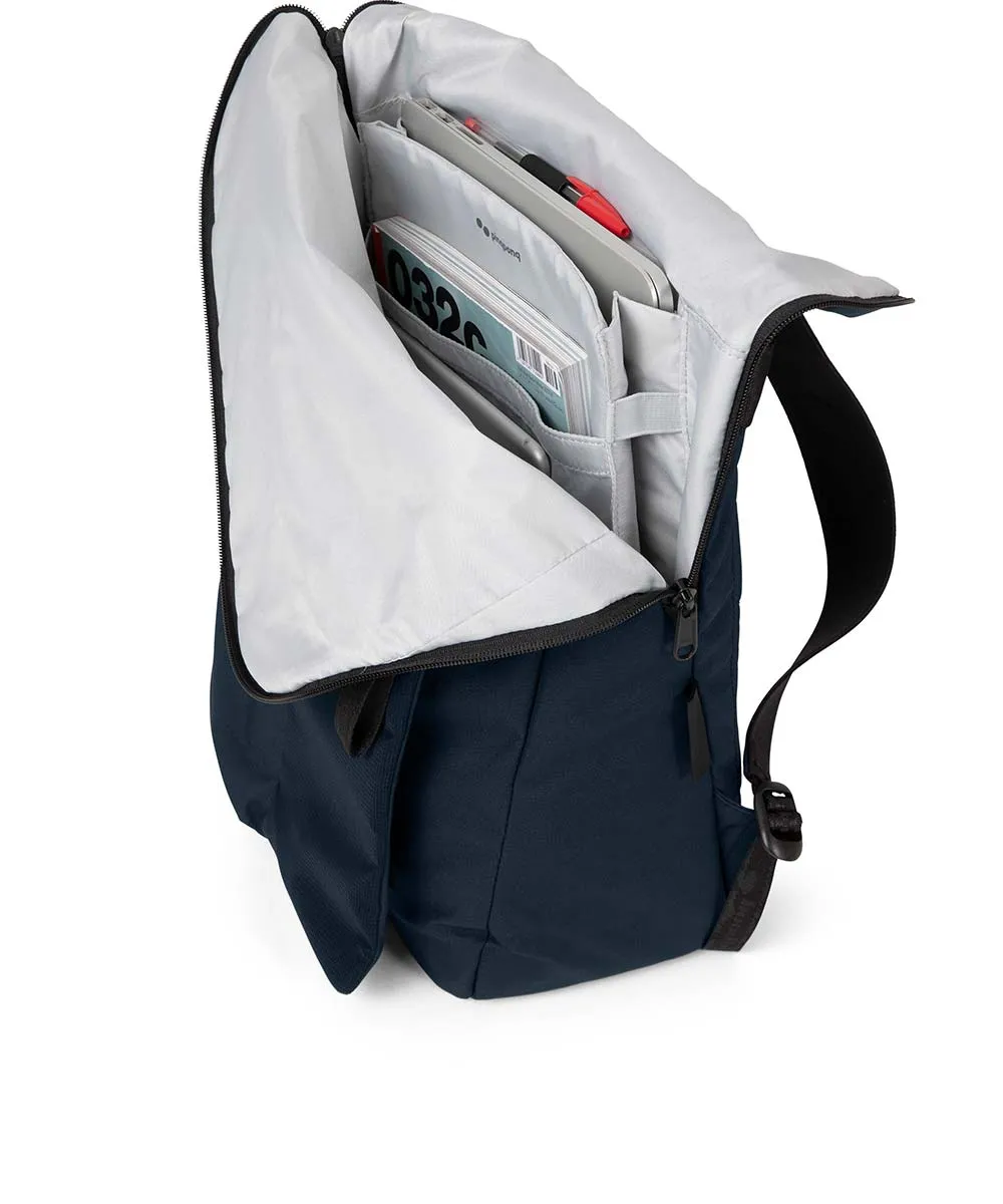 Pinqponq Klak Rucksack aus recycelten PET-Flaschen Construct