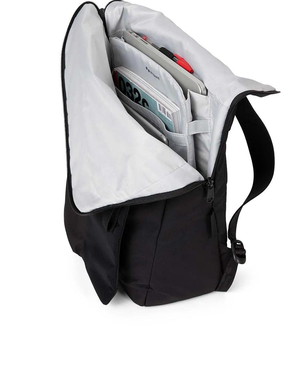 Pinqponq Klak Rucksack aus recycelten PET-Flaschen Construct
