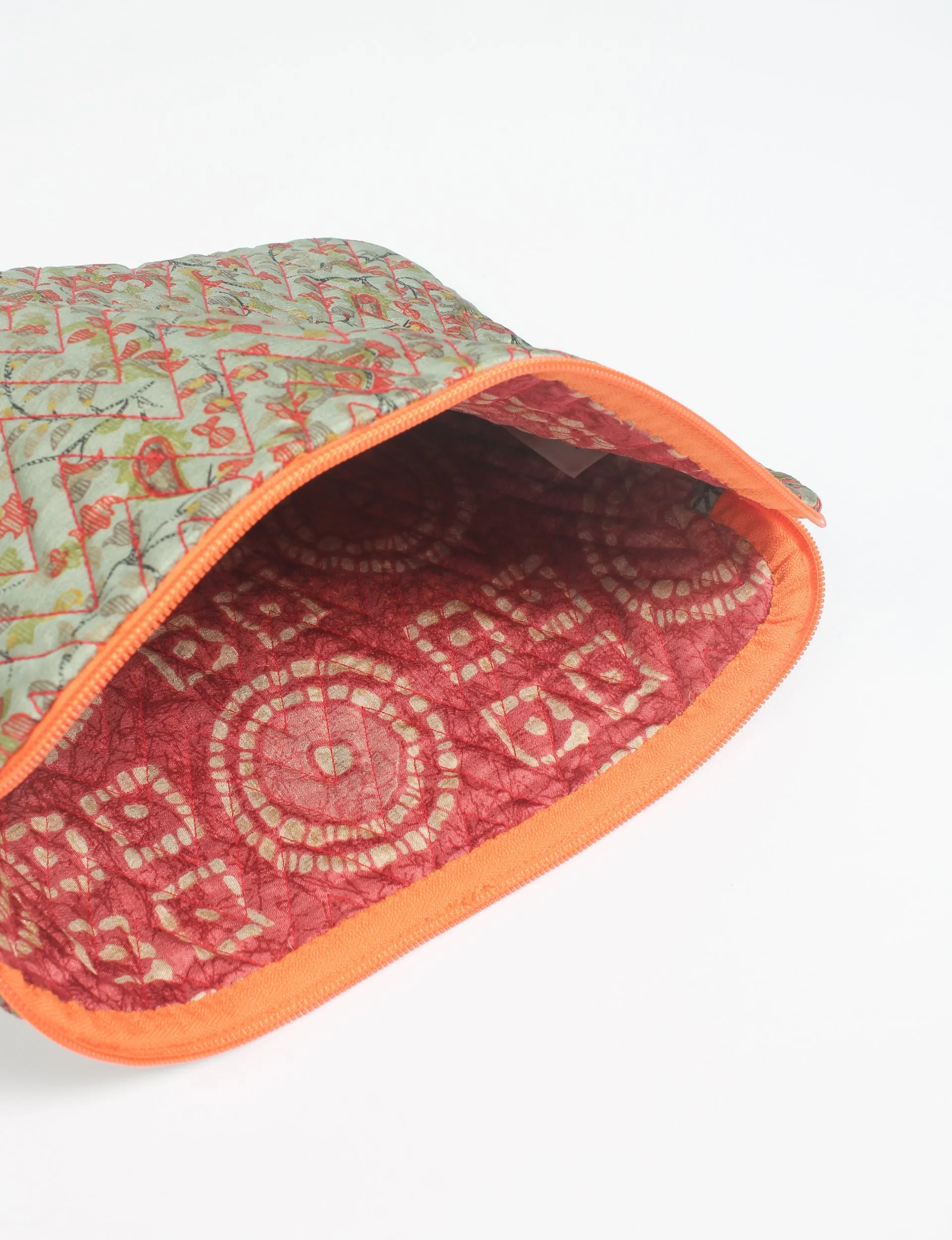 QUILTED LAPTOP SLEEVE 13_14