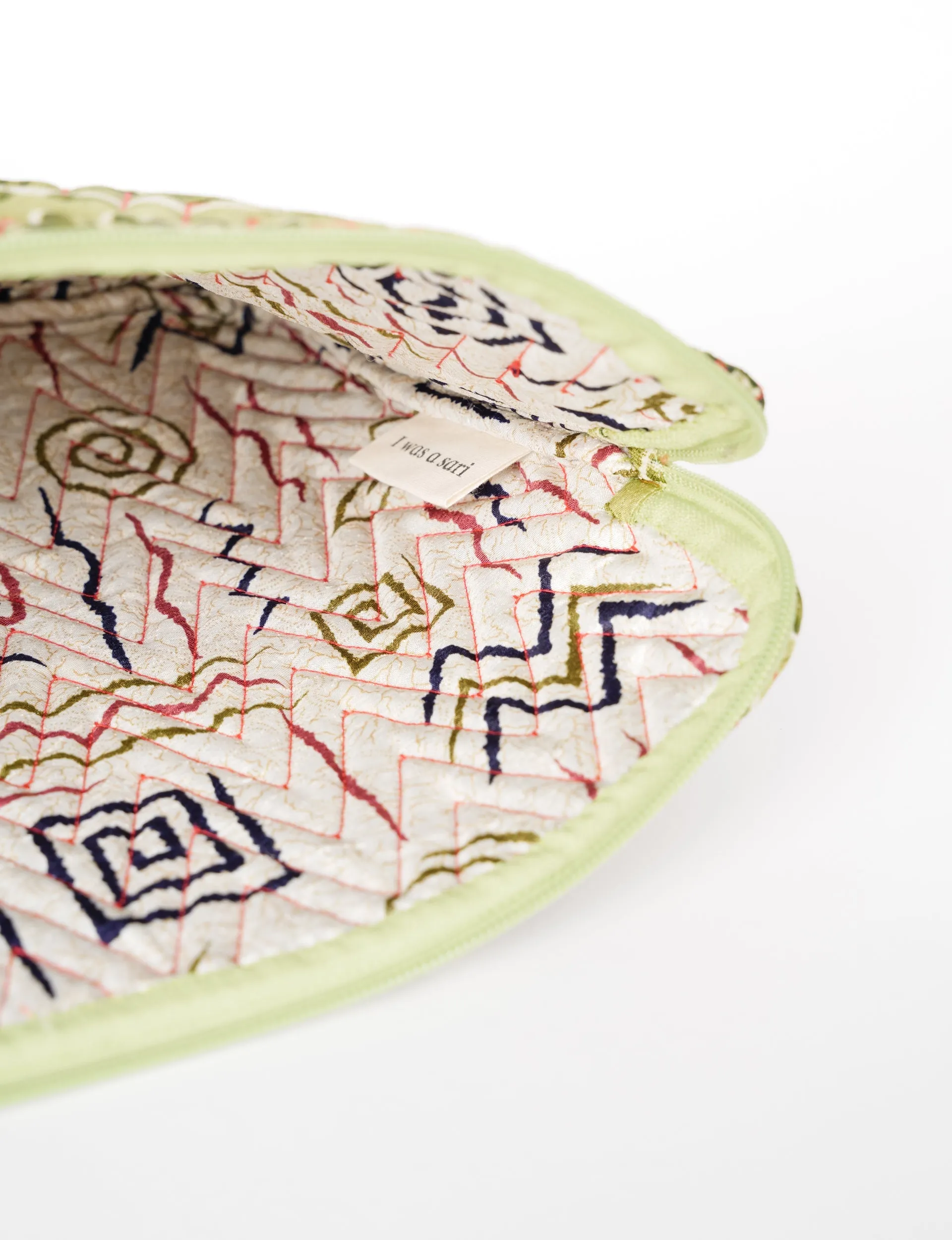QUILTED LAPTOP SLEEVE 15_16