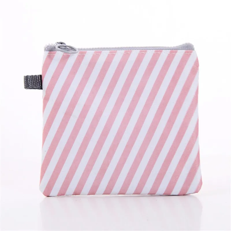Realaiot 1PCS Women Cosmetic Bag Case Necessary Cute Travel Organizer Fashion Girl  Lipstick Sanitary Pads Toiletry Bags Makeup Pouch Bag