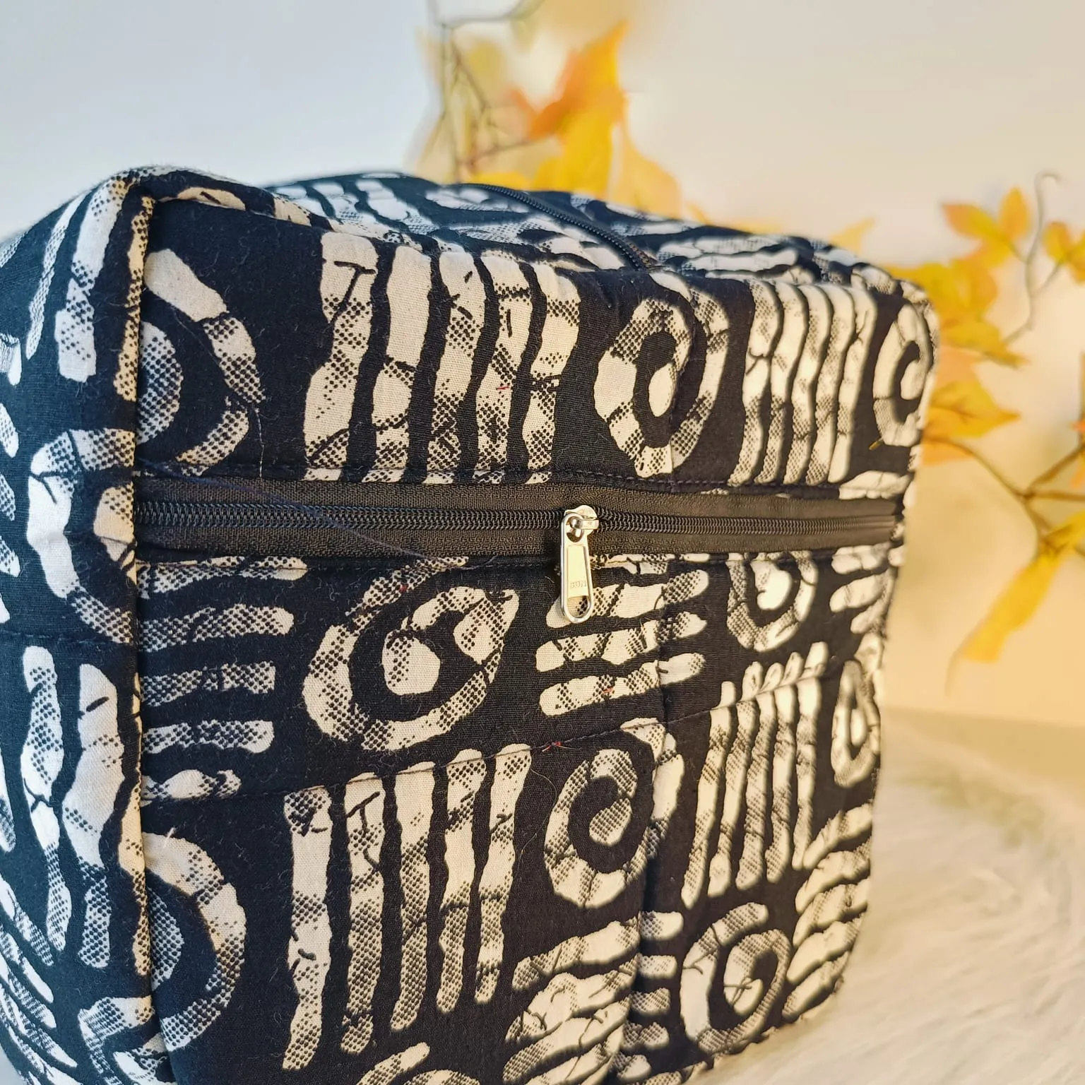 Rectangle Travel Bag Black ethnic print