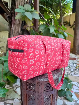 Rectangle Travel Bag Bright Red Floral
