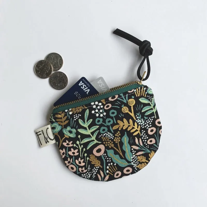 Richmond Half Moon Pouch in Midnight Metallic Garden Linen Canvas