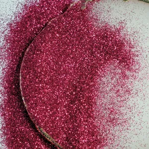 Ruby Rose Glitter