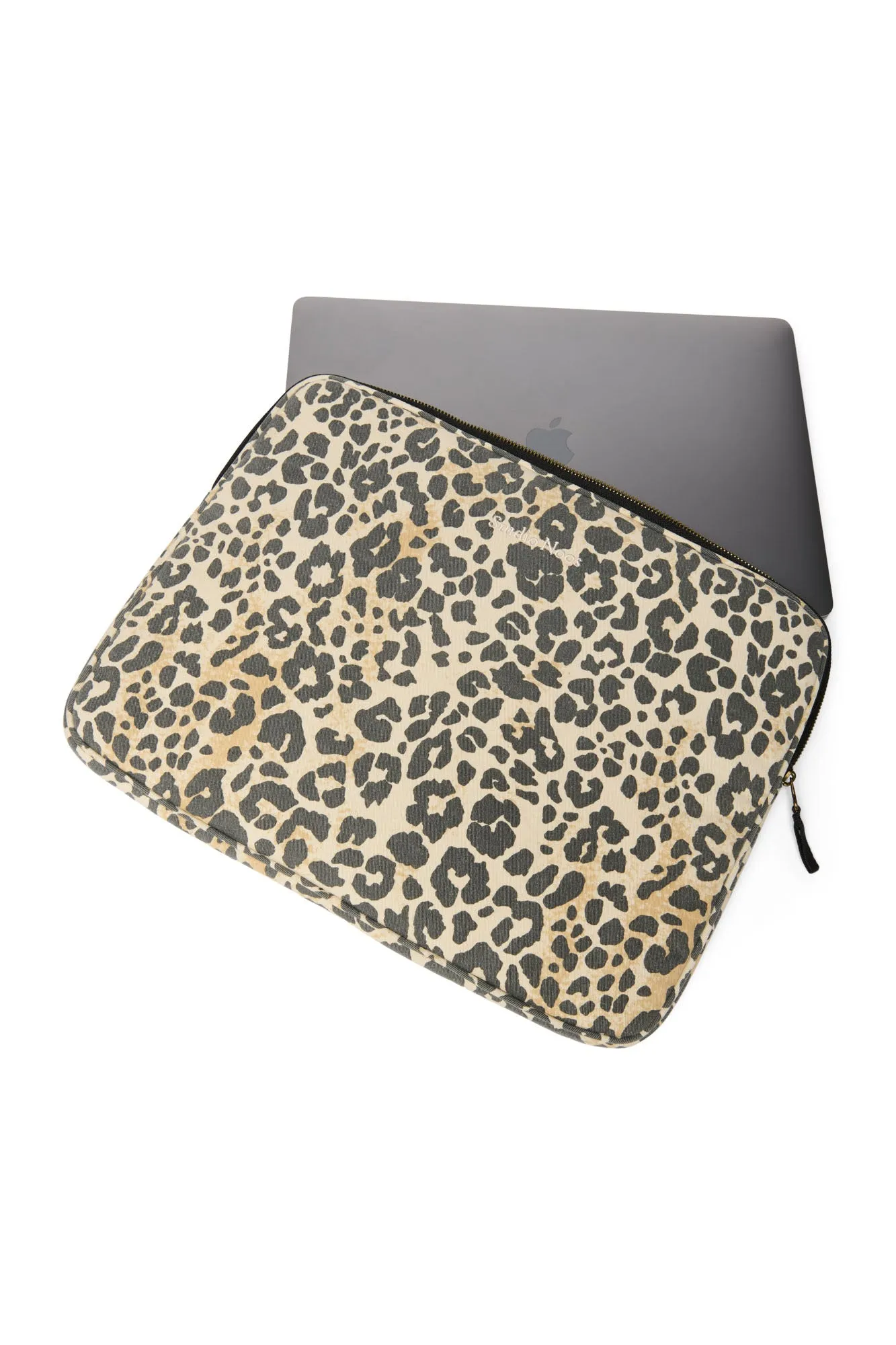 Soft Cotton Leopard Laptop Case 13"