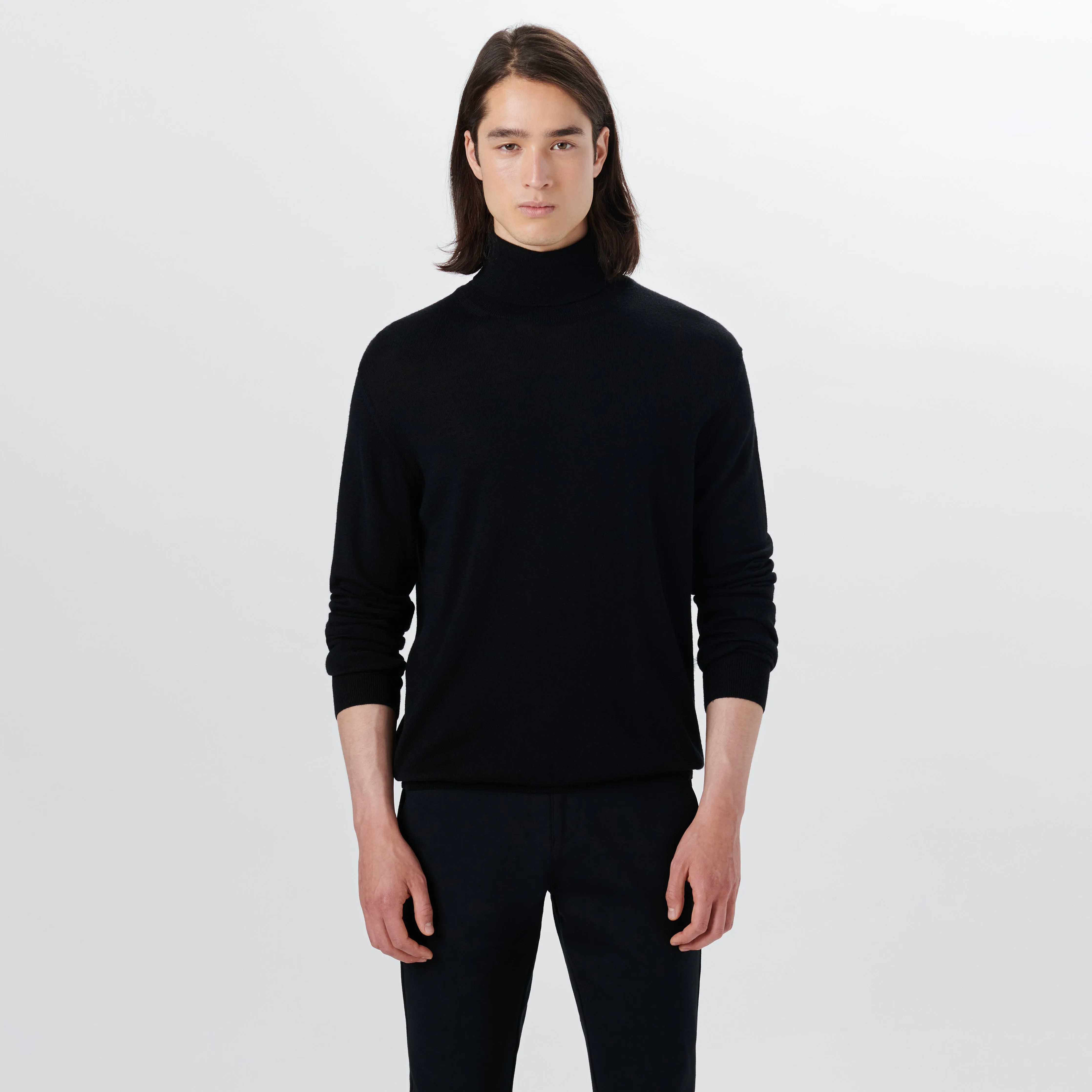 Super Merino Turtle Neck Solid Sweater