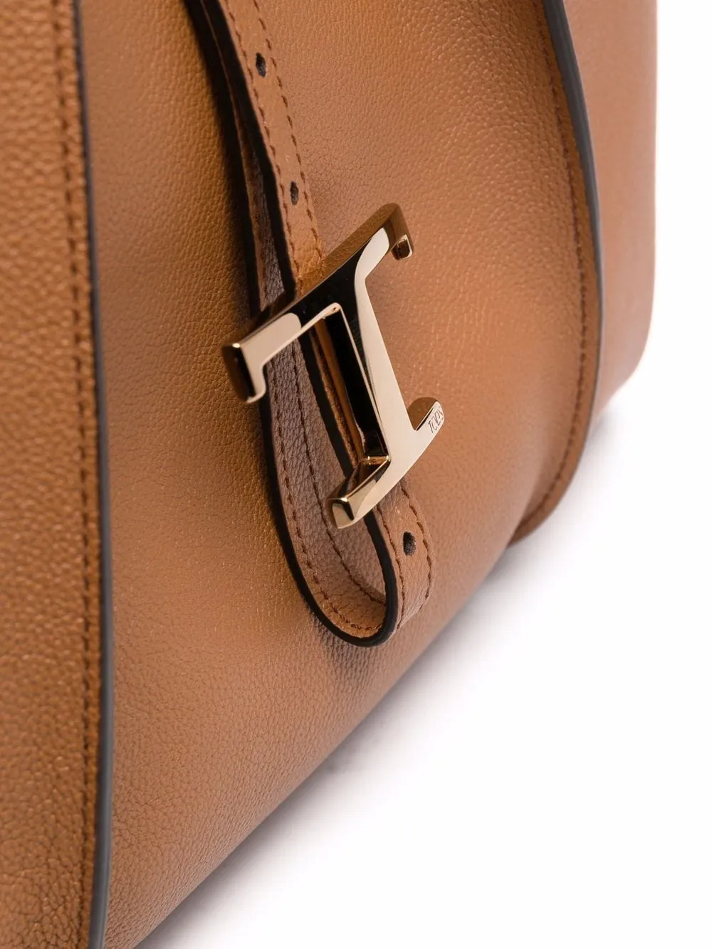 T timeless medium leather tote bag