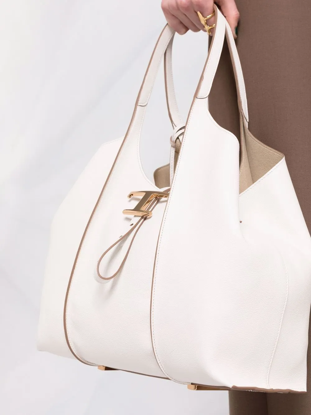 T timeless mini leather tote bag
