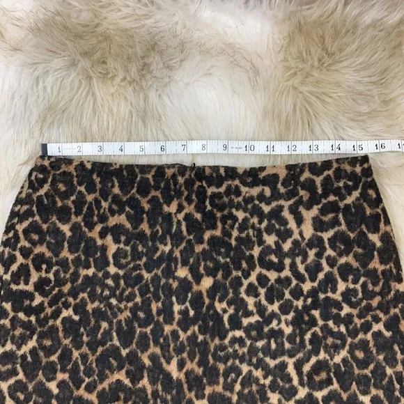 Talbots Leopard Polyester - Wool Pencil Skirt - Size 8