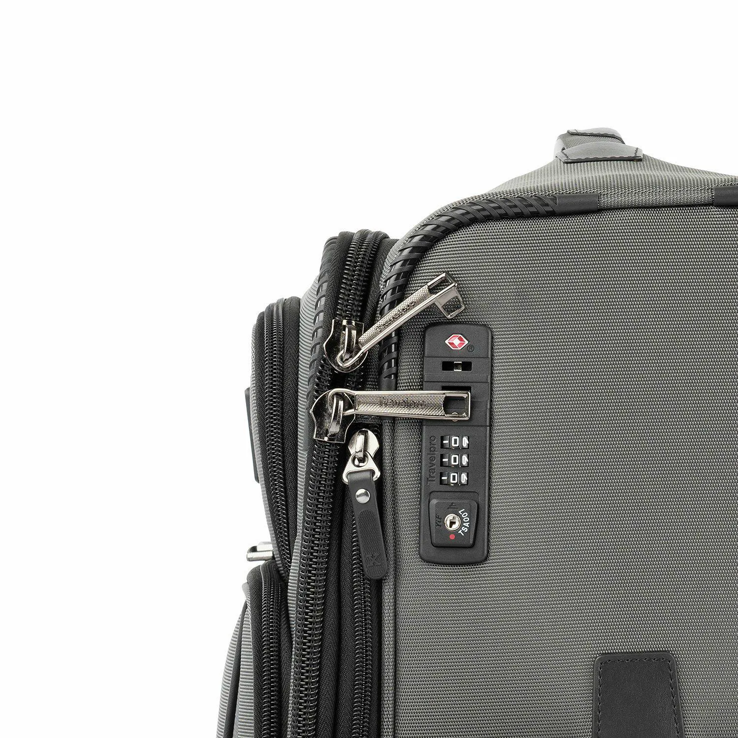 Travelpro Crew VersaPack 25" Expandable Spinner Suiter