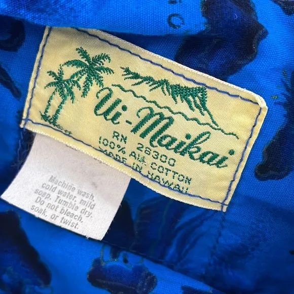 UI MAIKAI MADE IN HAWAII VINTAGE 60s mumu caftan dress. Hawaii graphics Royal