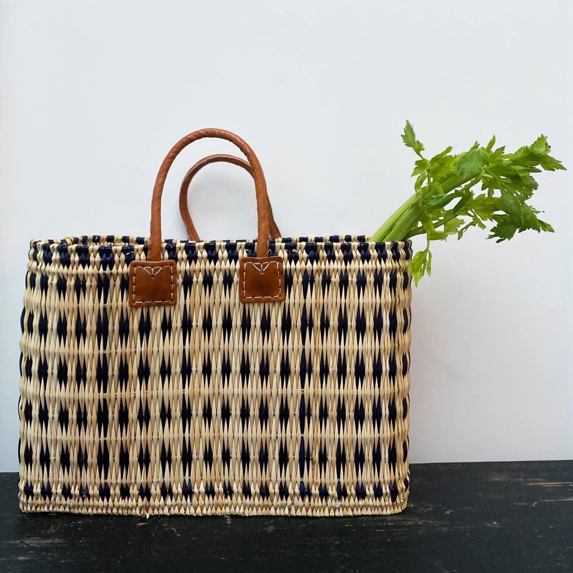 Violette Shopping Basket