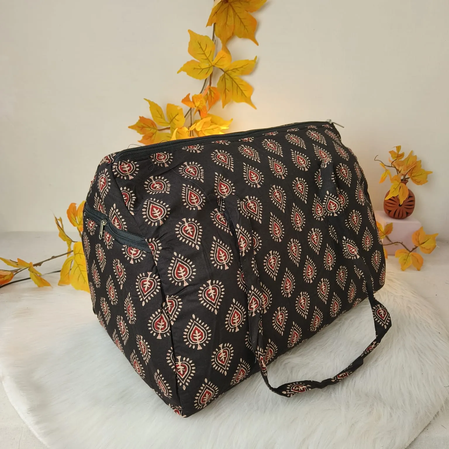 Weekender Travel Bag Black with Red Lamp Design.