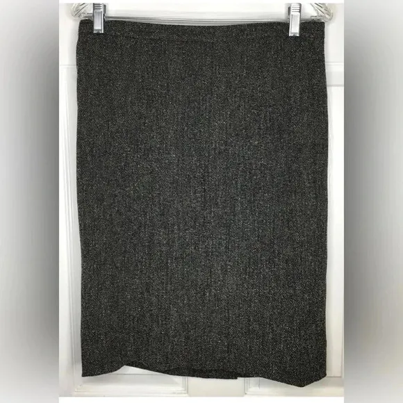 Woman MAX MARA Black Gray Tweed A-line Straight Lined Skirt Sz 6? EUC