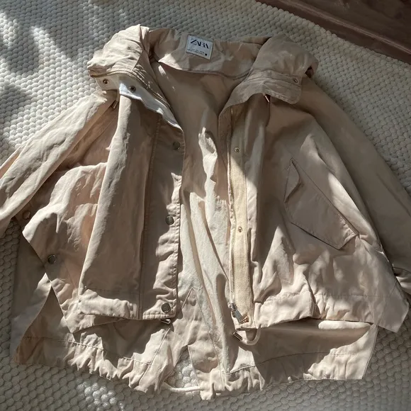 Zara Mountain Parka, Size L